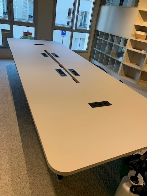 bureau revetement gris perle après fevrier 20